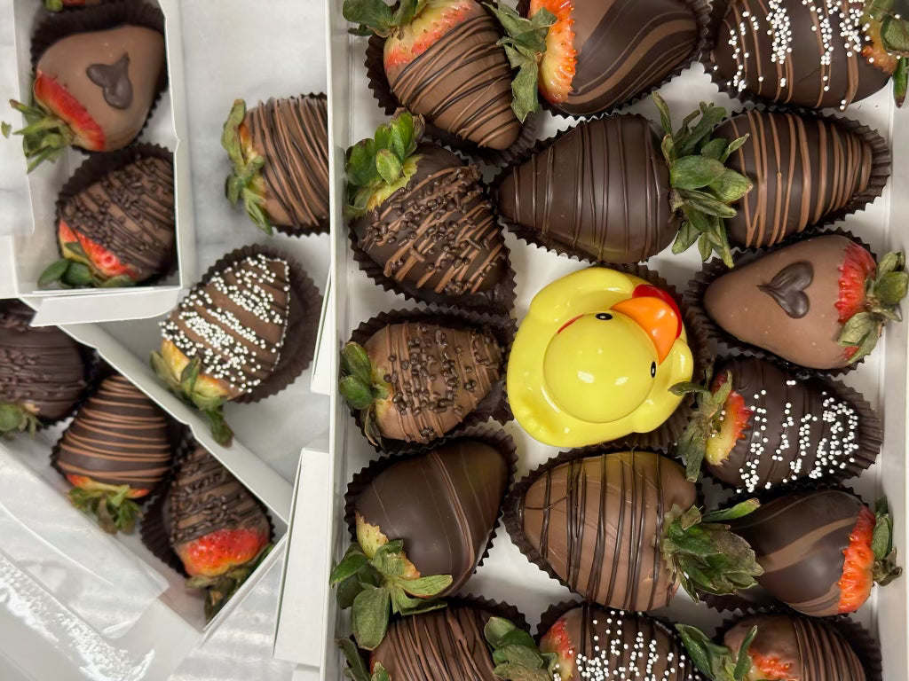 Valentine’s Chocolate-Covered Strawberries