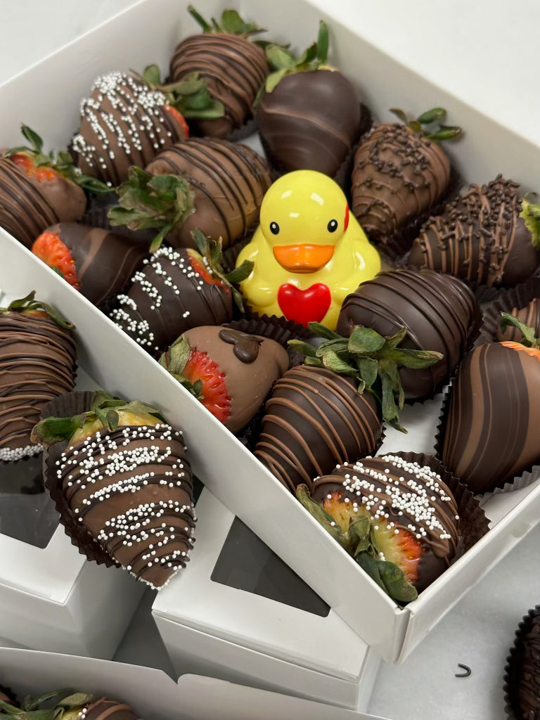 Valentine’s Chocolate-Covered Strawberries