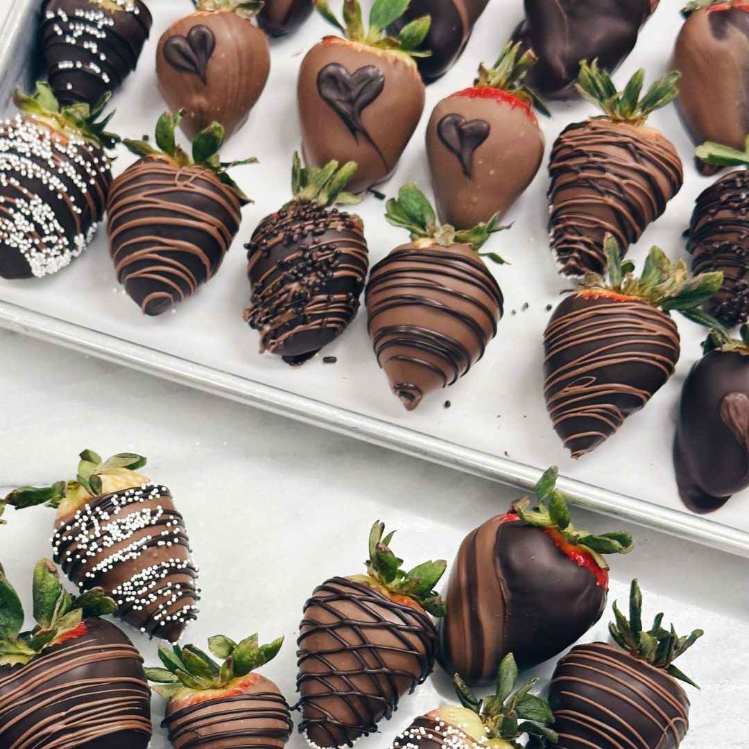 Valentine’s Chocolate-Covered Strawberries
